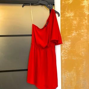 Perfect dress for a date or V day! Only worn once.